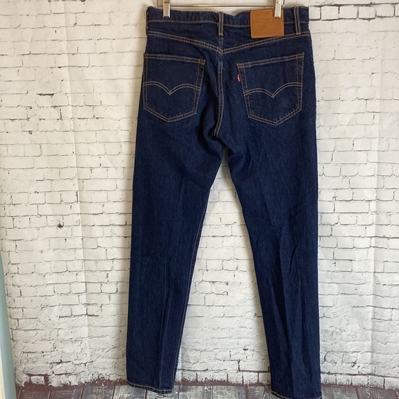 Levi's 502 Premium Jeans Rigid Denim Capsule Wardrobe Normcore Classic Winter - Picture 10 of 16